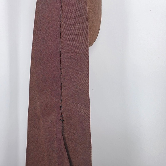 Vintage Arco Brown Hunting Dog Duck Print Silk Necktie Men's Fashion Accessory